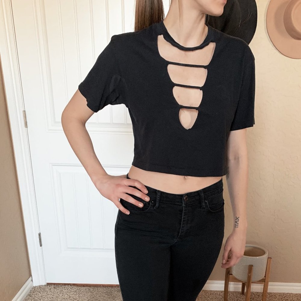 Urban Outfitters: Truly Madly Deeply Crop Top